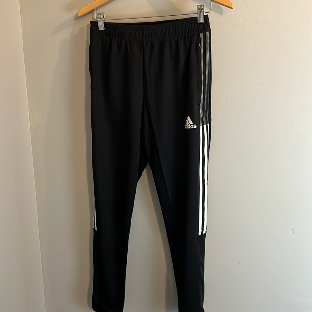 ✨NWT✨MENS Adidas Sweatpants